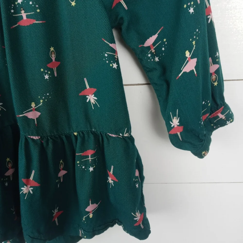 Old Navy girls size 4T hunter green with ballerina design blouse long sleeve